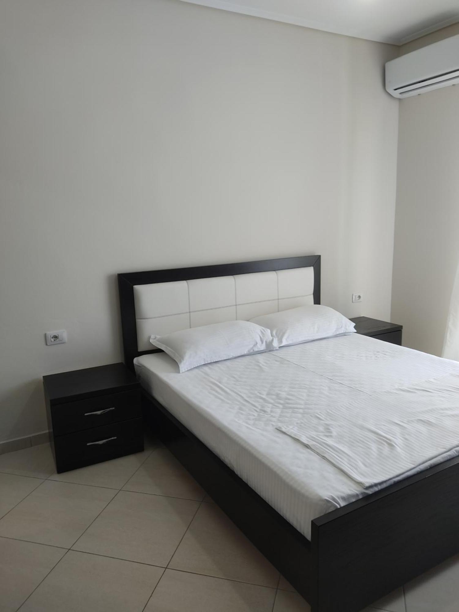Lukova Center Apartments Eksteriør bilde